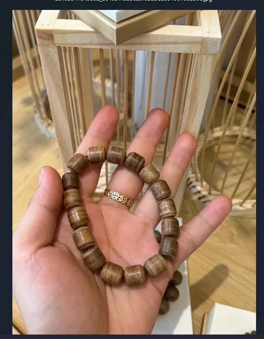 Barrel Bead Agarwood Bracelet – Natural Vietnamese Oud (10mm, Elegant &amp; Modern)